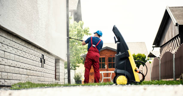 Why Choose Our Certified Pressure Washing Experts for Your Project Needs in Richlands, NC?